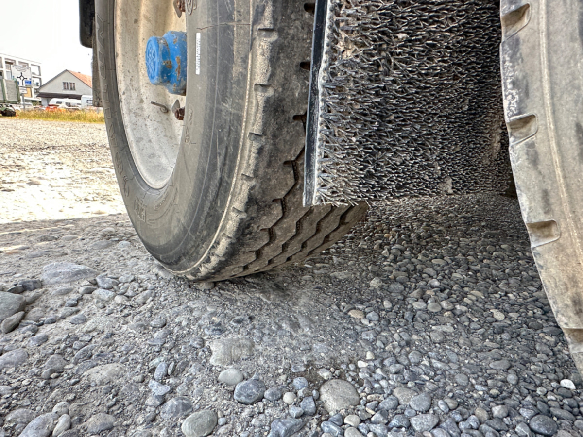 Concrete mixer semi-trailer Marke Lecinena Baruval 12m3 Motorantrieb: picture 9