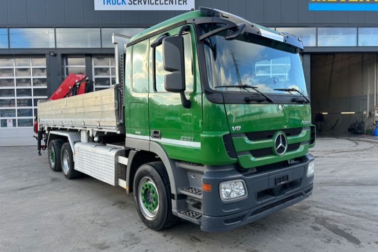 Mercedes-Benz 2551 V8 6x2 Fassi 185-5 Bj.2020 - Tipper, Crane truck: picture 3 Mercedes-Benz 2551 V8 6x2 Fassi 185-5 Bj.2020 - Tipper, Crane truck: picture 3