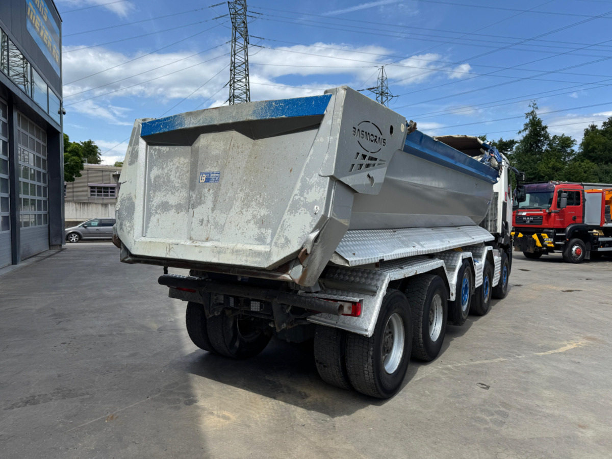 Tipper RENAULT C520 10x4: picture 6