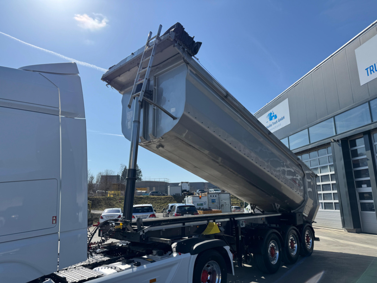 SCHWARZMÜLLER SPA 3/E mit 2 Liftachsen - Tipper semi-trailer: picture 2 SCHWARZMÜLLER SPA 3/E mit 2 Liftachsen - Tipper semi-trailer: picture 2