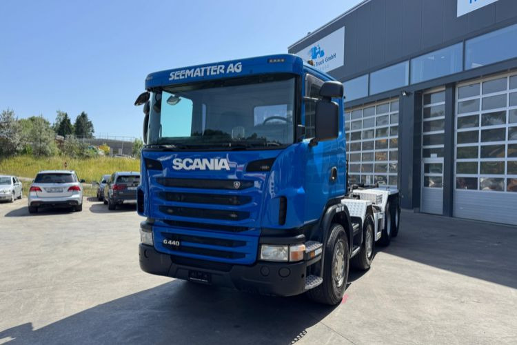 Scania G440 8x4 Moser - Hook lift truck: picture 1 Scania G440 8x4 Moser - Hook lift truck: picture 1