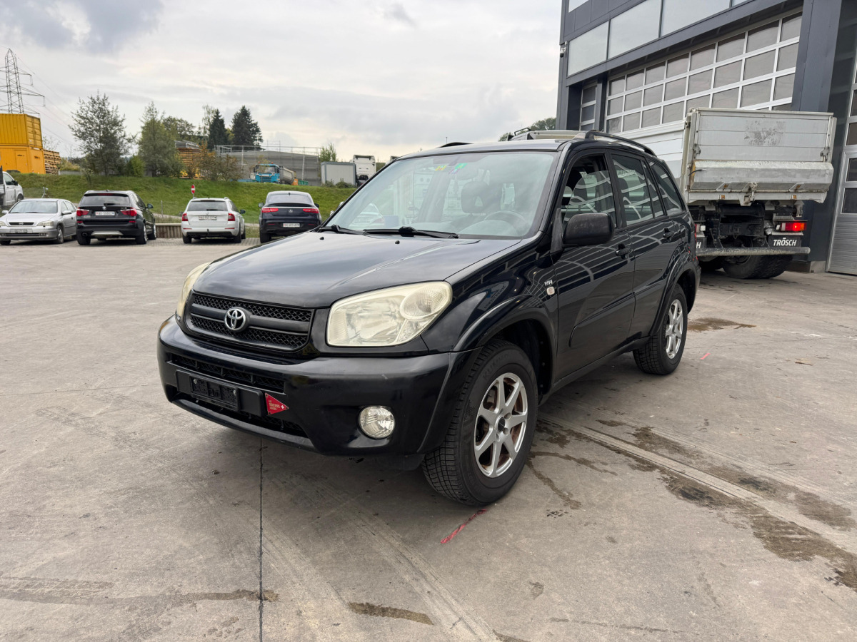 TOYOTA RAV4 2.0 4x4 - Car: picture 1 TOYOTA RAV4 2.0 4x4 - Car: picture 1