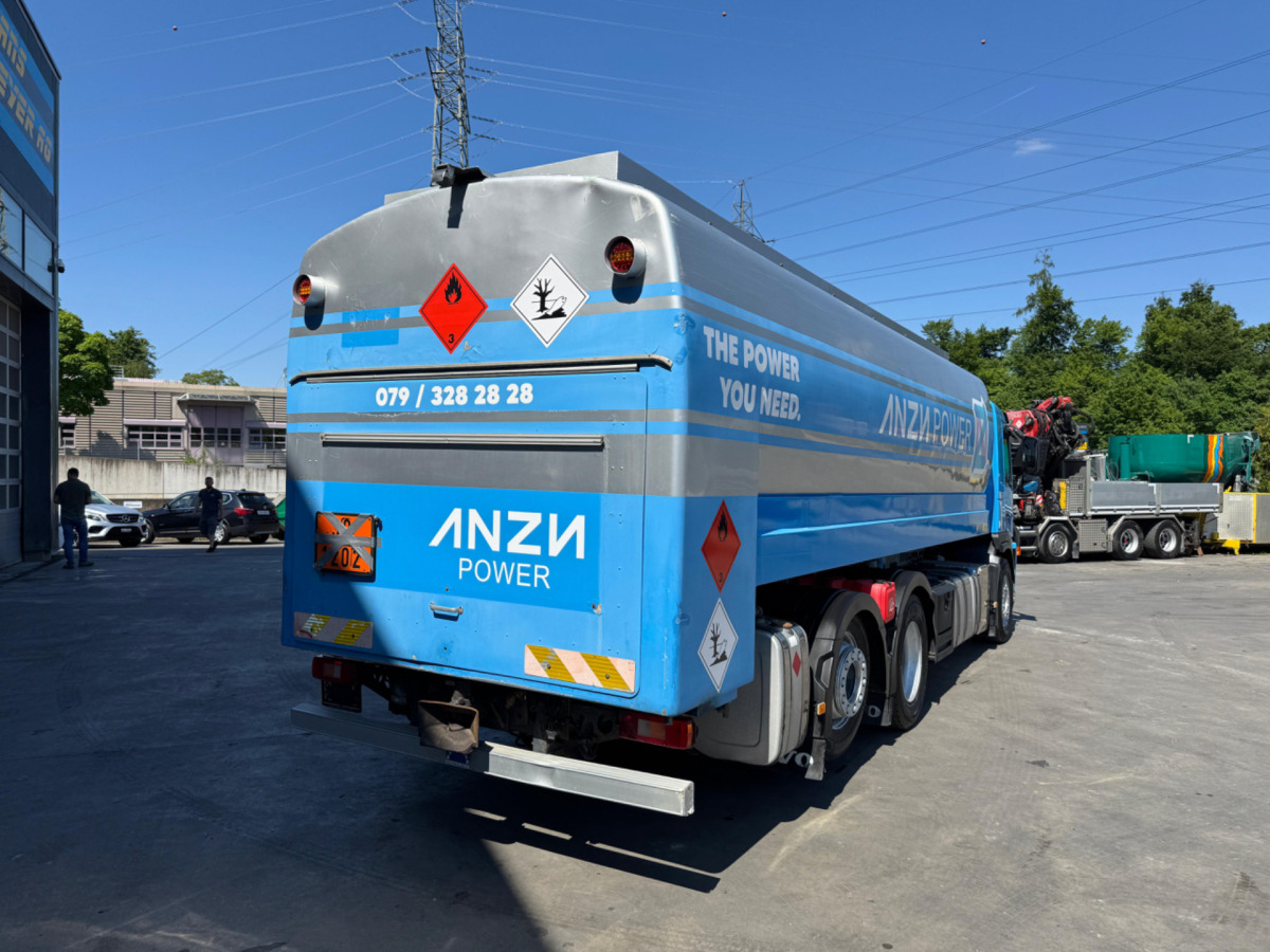 VOLVO FM-500 6x2 Tankwagen - Tank truck: picture 4 VOLVO FM-500 6x2 Tankwagen - Tank truck: picture 4