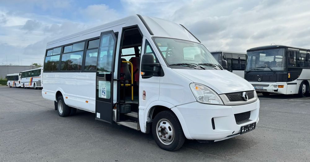 Irisbus Iveco Daily / 23 miejsca / Cena 87000 zł netto - Minibus, Passenger van: picture 1 Irisbus Iveco Daily / 23 miejsca / Cena 87000 zł netto - Minibus, Passenger van: picture 1
