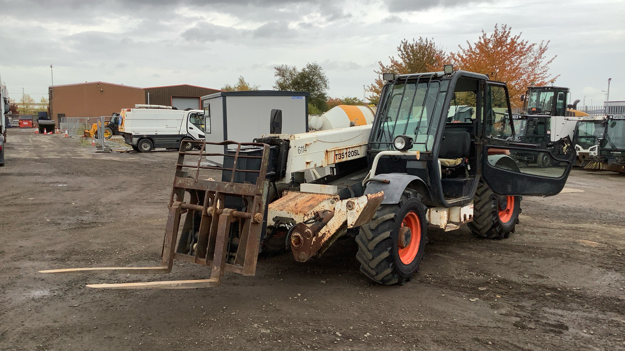 BOBCAT T35120SL - Telescopic handler: picture 2 BOBCAT T35120SL - Telescopic handler: picture 2