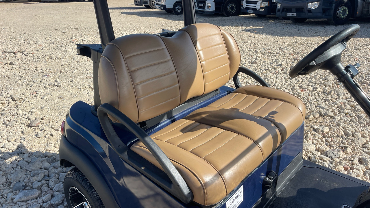 BRADSHAW CLUB CAR - Golf cart: picture 5 BRADSHAW CLUB CAR - Golf cart: picture 5