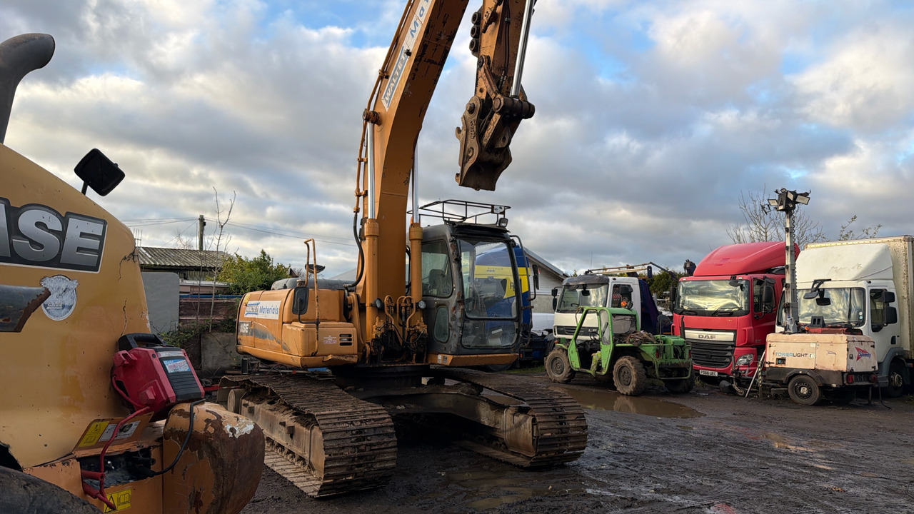 CASE CX210 - Crawler excavator: picture 2 CASE CX210 - Crawler excavator: picture 2