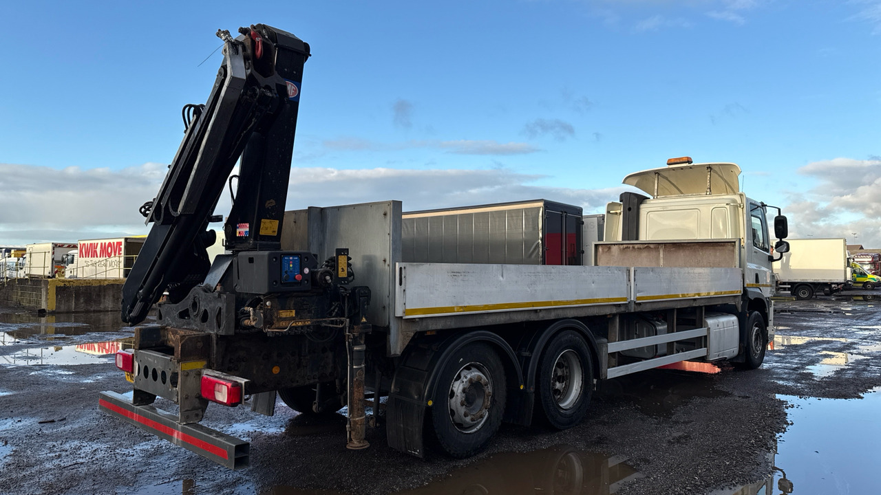 DAF CF 330 - Dropside/ Flatbed truck, Crane truck: picture 4 DAF CF 330 - Dropside/ Flatbed truck, Crane truck: picture 4