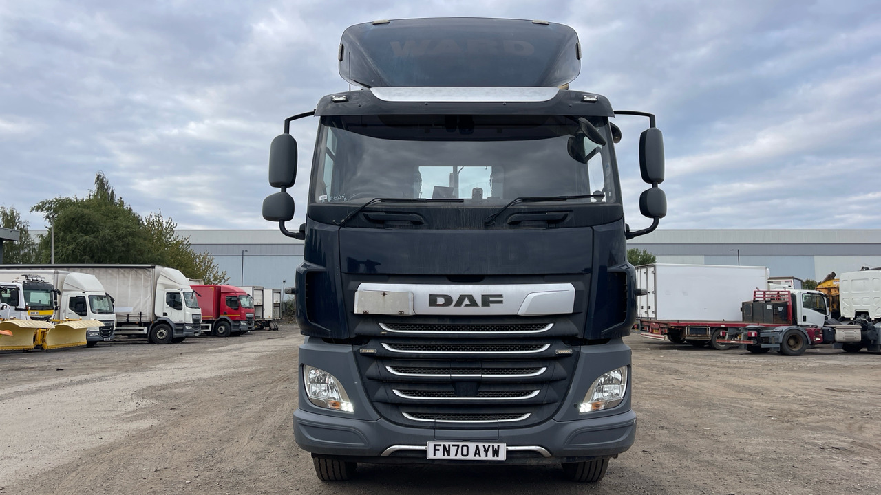 Hook lift truck DAF CF 480: picture 13