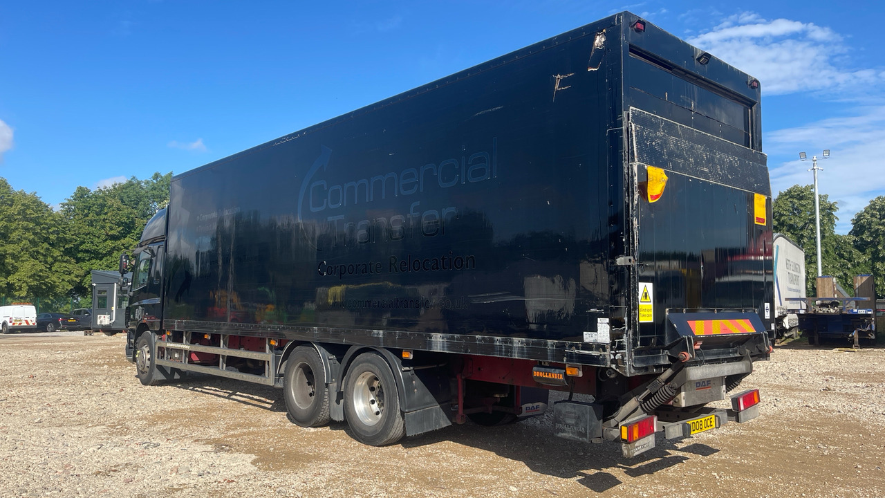 DAF CF 75.310 - Box truck: picture 3 DAF CF 75.310 - Box truck: picture 3