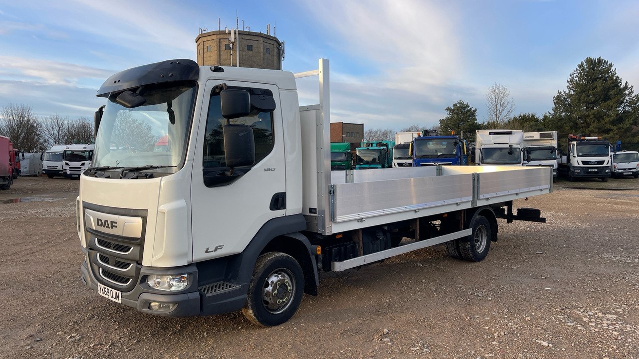 DAF LF 180 - Dropside/ Flatbed truck: picture 2 DAF LF 180 - Dropside/ Flatbed truck: picture 2