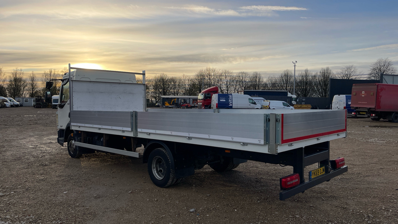 DAF LF 180 - Dropside/ Flatbed truck: picture 3 DAF LF 180 - Dropside/ Flatbed truck: picture 3