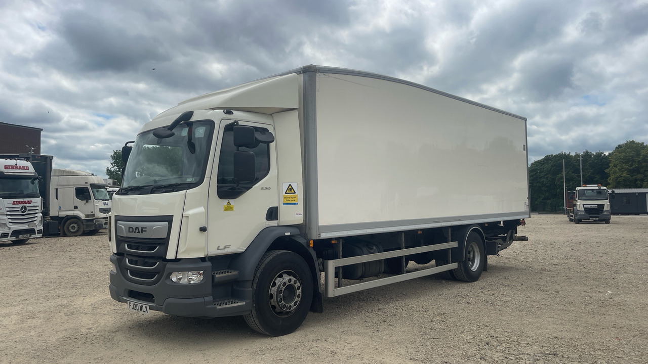DAF LF 230 - Box truck: picture 2 DAF LF 230 - Box truck: picture 2