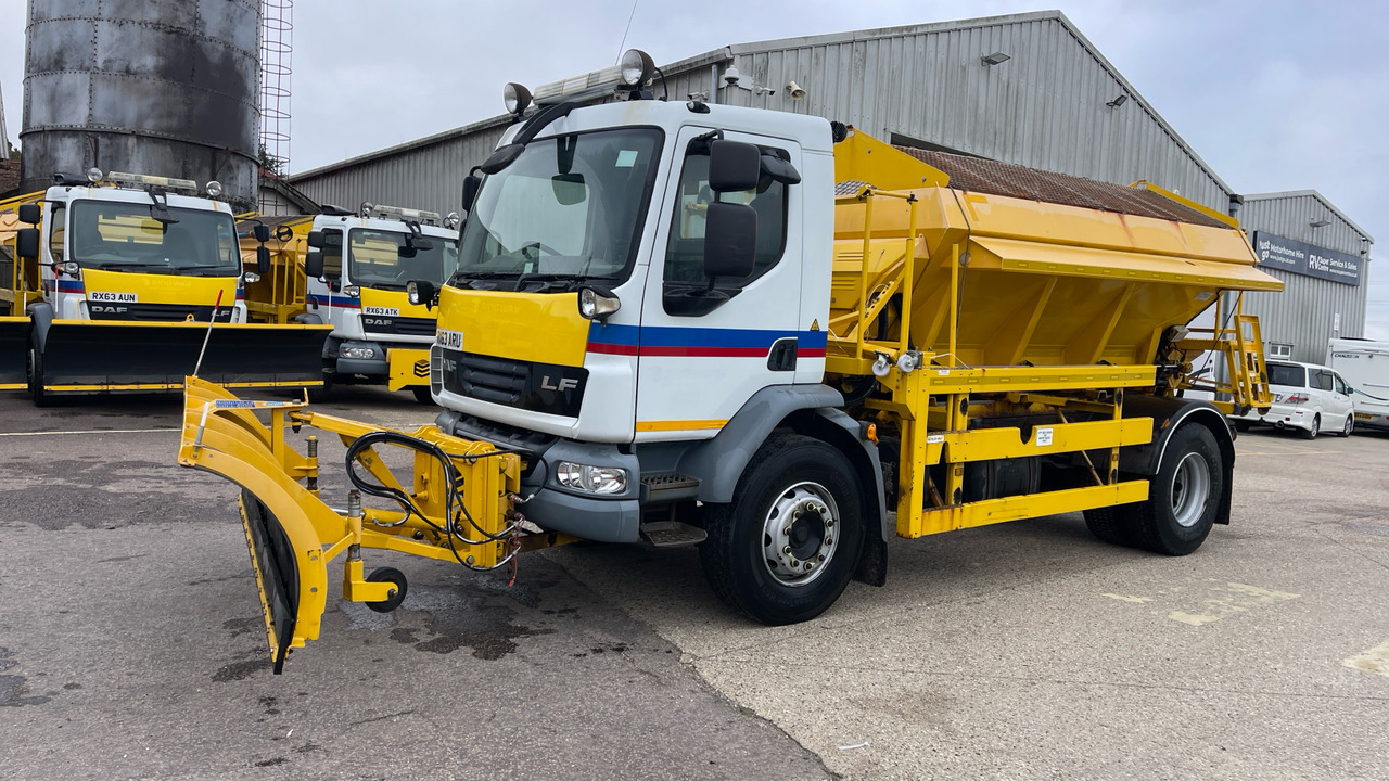 DAF LF 55.220 - Snow removal vehicle: picture 2 DAF LF 55.220 - Snow removal vehicle: picture 2