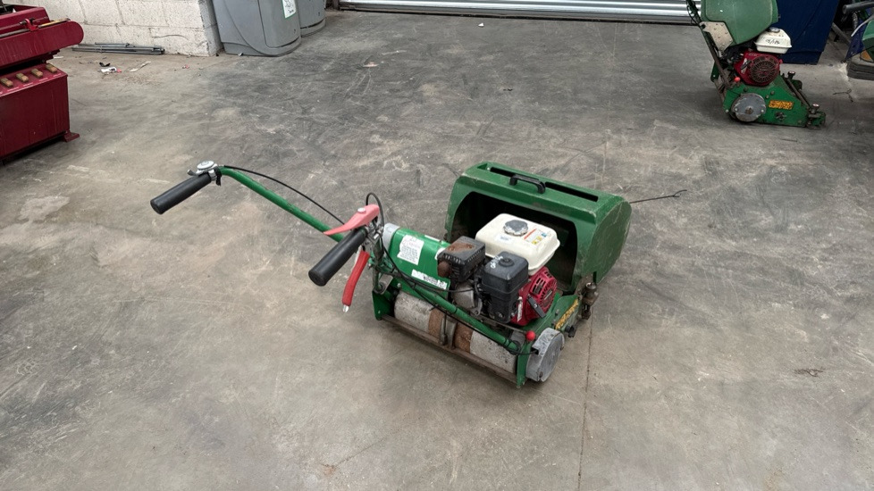 DENNIS FT510 PEDESTRIAN CYLINDER MOWER WITH 5K UNIT AND GRASS BOX - Garden mower: picture 2 DENNIS FT510 PEDESTRIAN CYLINDER MOWER WITH 5K UNIT AND GRASS BOX - Garden mower: picture 2