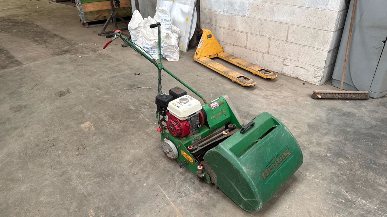 DENNIS FT510 PEDESTRIAN CYLINDER MOWER WITH 5K UNIT AND GRASS BOX - Garden mower: picture 2 DENNIS FT510 PEDESTRIAN CYLINDER MOWER WITH 5K UNIT AND GRASS BOX - Garden mower: picture 2