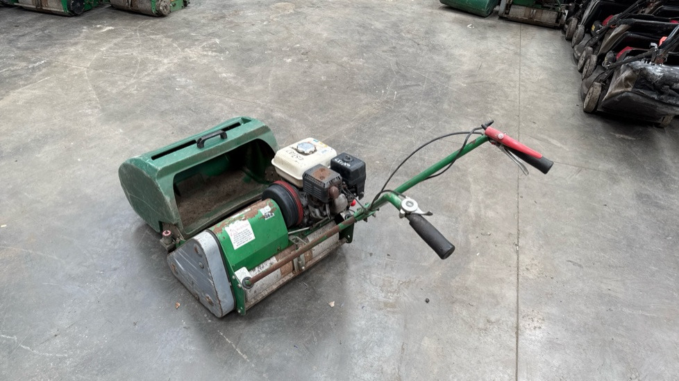 DENNIS FT510 PEDESTRIAN CYLINDER MOWER WITH 5K UNIT AND GRASS BOX - Garden mower: picture 4 DENNIS FT510 PEDESTRIAN CYLINDER MOWER WITH 5K UNIT AND GRASS BOX - Garden mower: picture 4