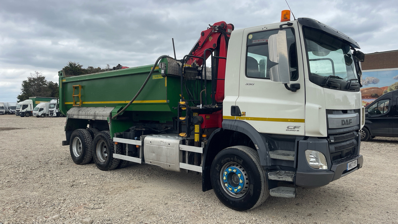 Daf CF 330 - Tipper, Crane truck: picture 1 Daf CF 330 - Tipper, Crane truck: picture 1