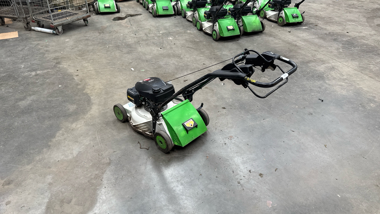 ETESIA PRO 46 PHCT - Construction equipment: picture 4 ETESIA PRO 46 PHCT - Construction equipment: picture 4