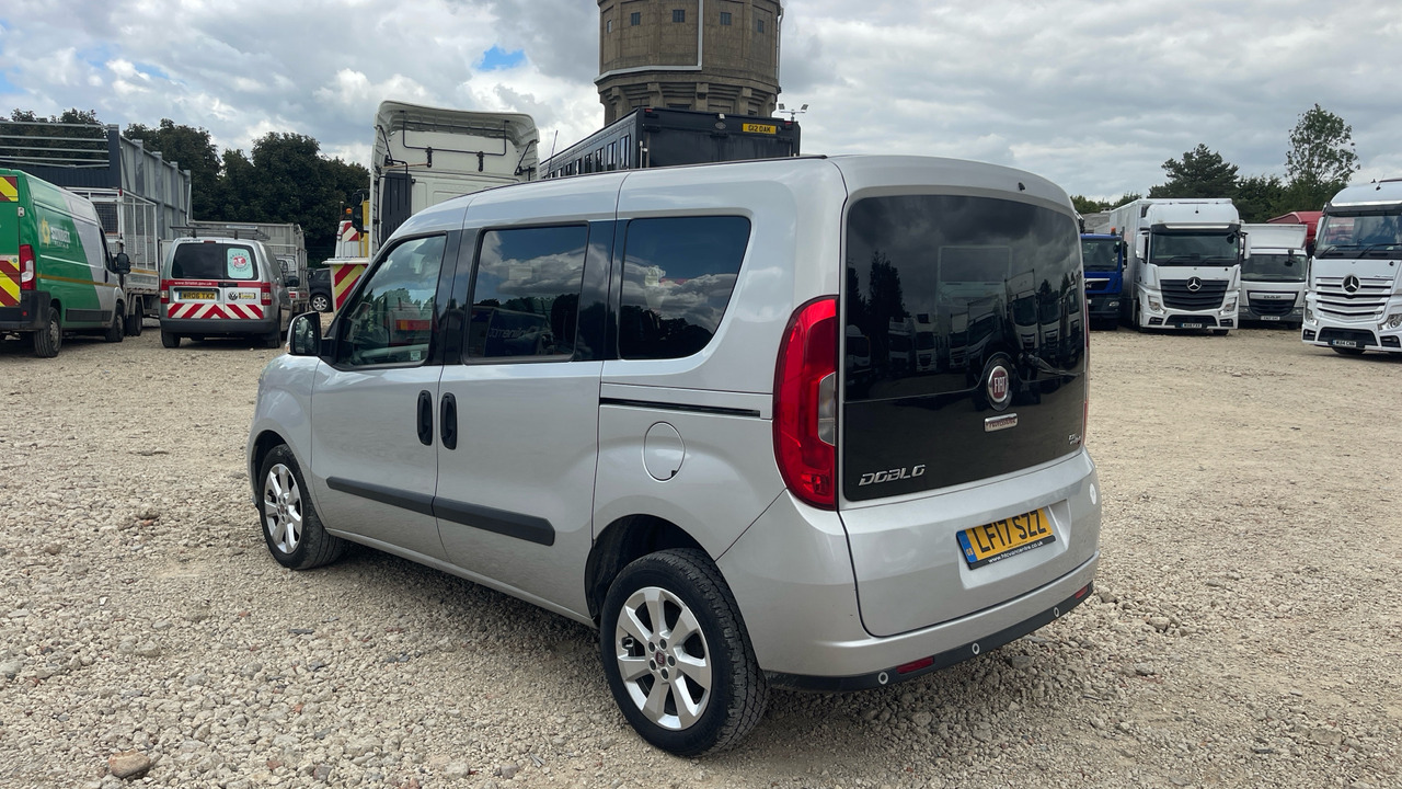 FIAT DOBLO 1.6 MULTIJET - Combi van: picture 3 FIAT DOBLO 1.6 MULTIJET - Combi van: picture 3