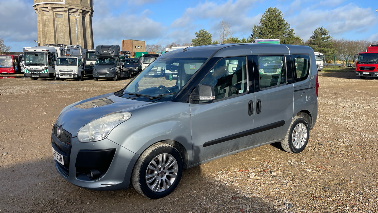 FIAT DOBLO 1.6 Multijet 105PS - Station wagon: picture 2 FIAT DOBLO 1.6 Multijet 105PS - Station wagon: picture 2
