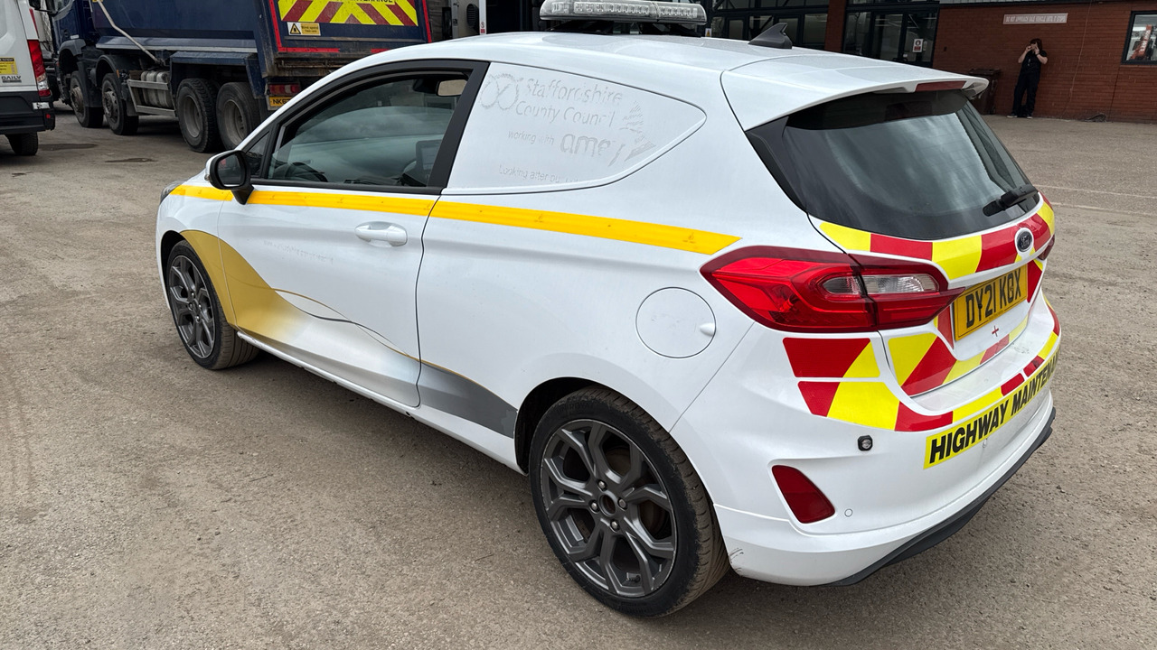 FORD FIESTA 1.0 MHEV Sport - Car: picture 3 FORD FIESTA 1.0 MHEV Sport - Car: picture 3