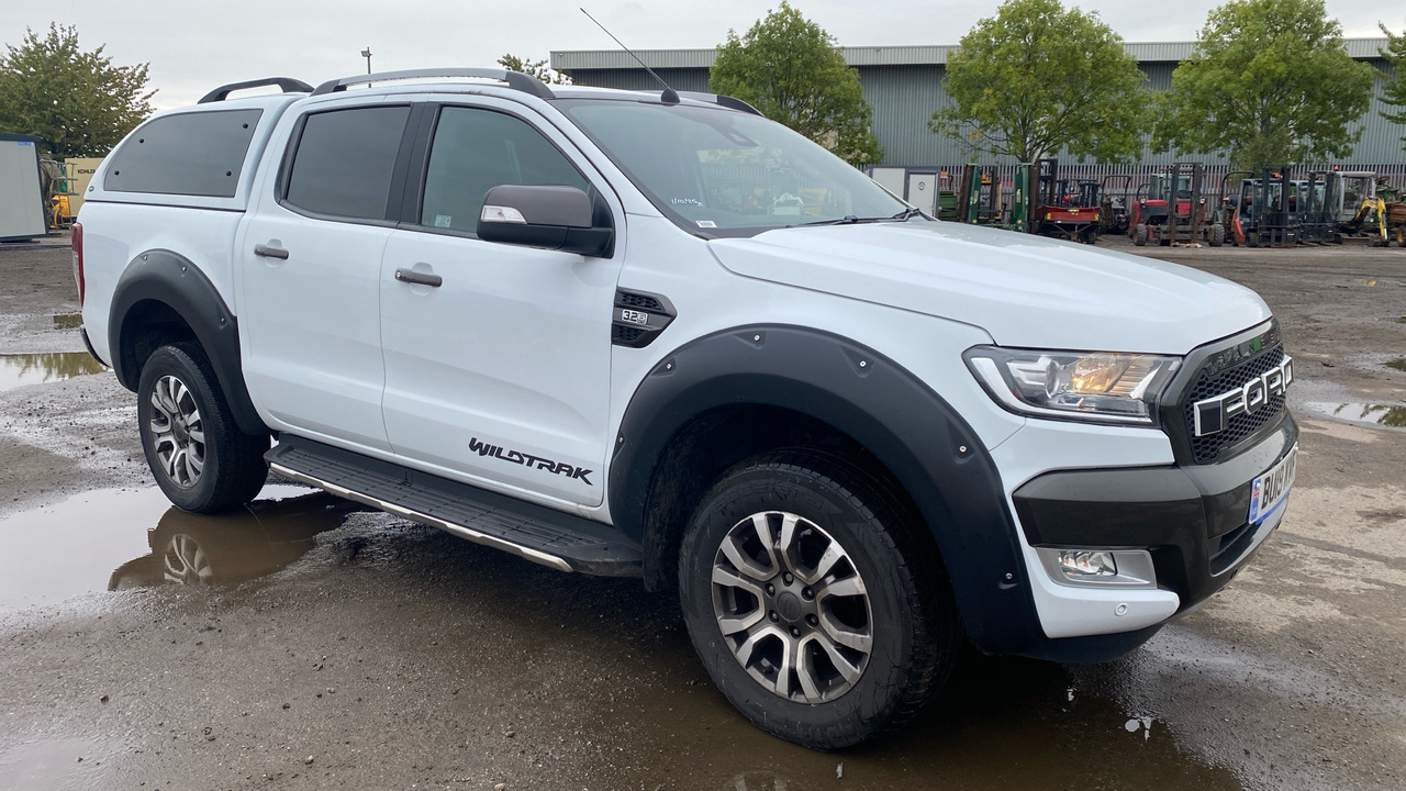 FORD RANGER Wildtrak 3.2 TDCi 200PS - Pickup truck, Combi van: picture 1 FORD RANGER Wildtrak 3.2 TDCi 200PS - Pickup truck, Combi van: picture 1