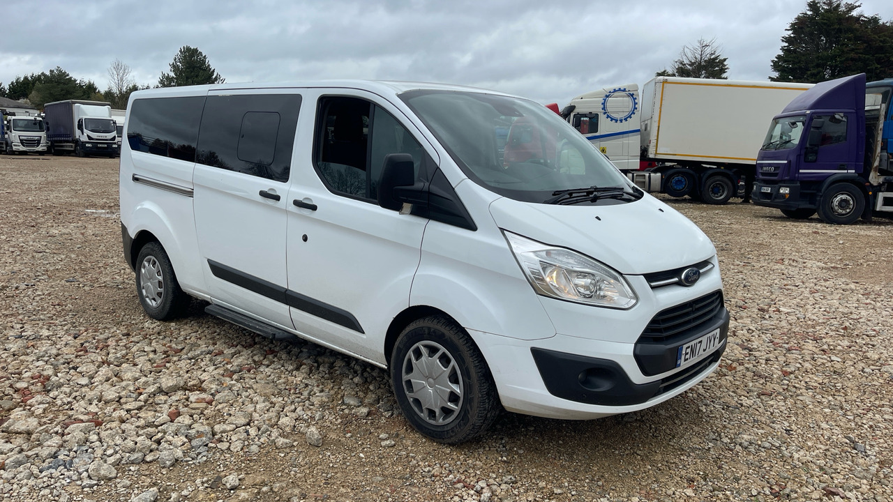 FORD TOURNEO CUSTOM 310 2.0 TDCI 130PS - Minibus, Passenger van: picture 1 FORD TOURNEO CUSTOM 310 2.0 TDCI 130PS - Minibus, Passenger van: picture 1