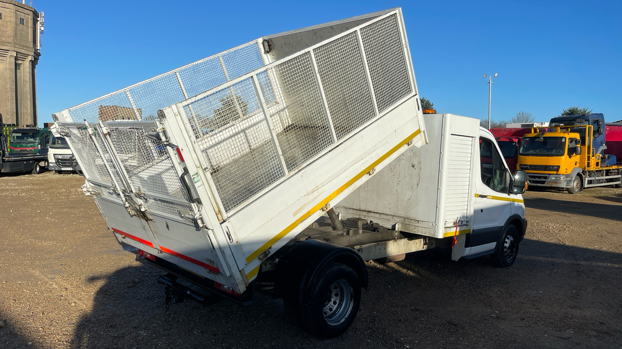 FORD TRANSIT 350 2.2 TDCi 125ps - Tipper van: picture 4 FORD TRANSIT 350 2.2 TDCi 125ps - Tipper van: picture 4