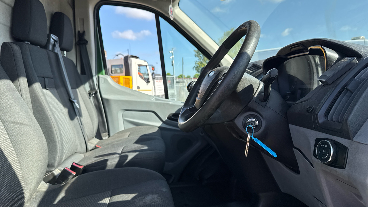 Ford Transit 350 2.0 TDCi 130PS - Panel van: picture 5 Ford Transit 350 2.0 TDCi 130PS - Panel van: picture 5