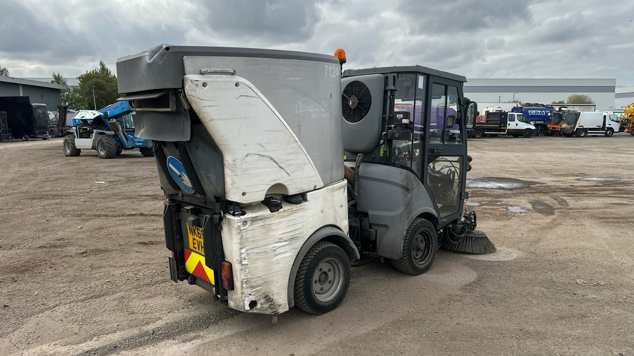 HAKO CITYMASTER 600 - Road sweeper: picture 4 HAKO CITYMASTER 600 - Road sweeper: picture 4
