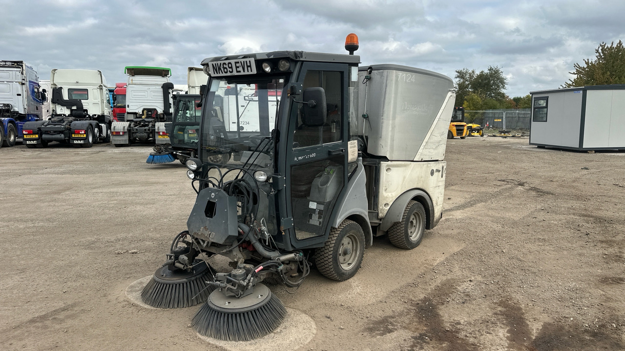 HAKO CITYMASTER 600 - Road sweeper: picture 2 HAKO CITYMASTER 600 - Road sweeper: picture 2