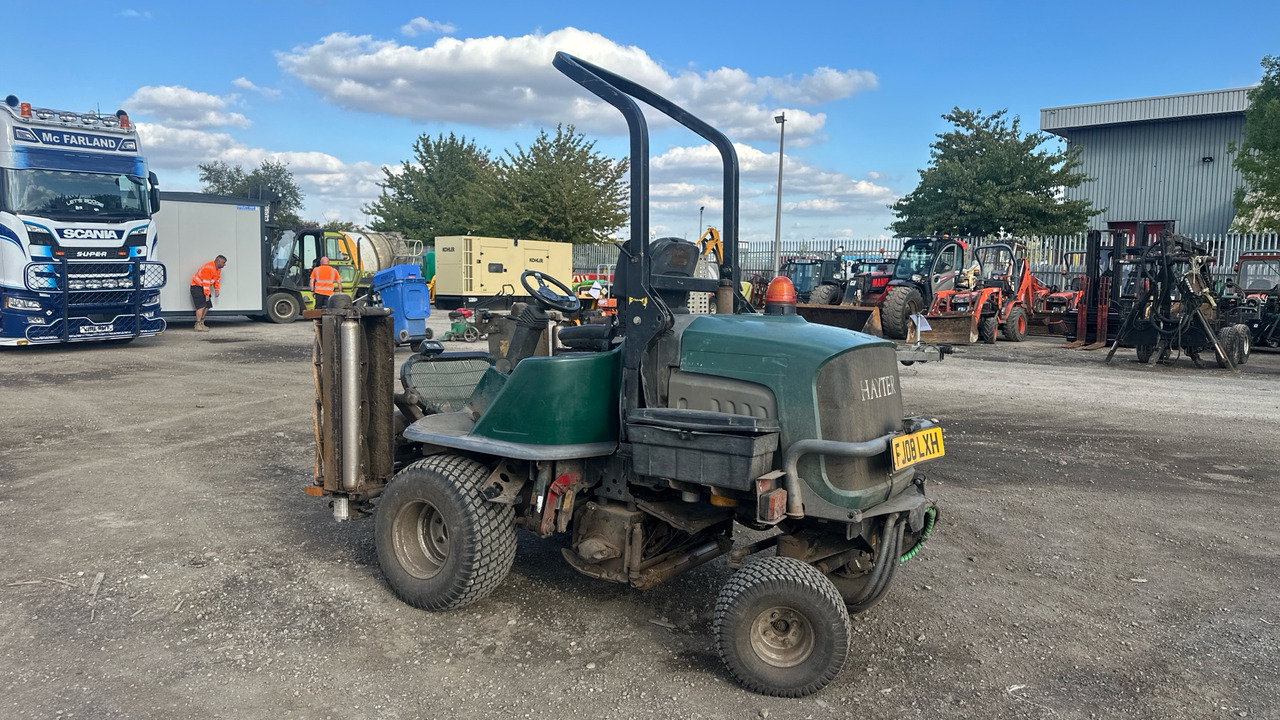HAYTER - Garden mower: picture 3 HAYTER - Garden mower: picture 3