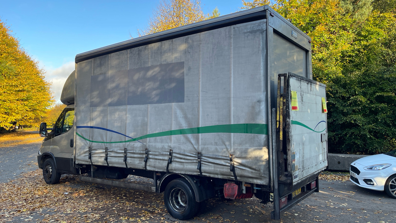IVECO DAILY 72-170 - Curtainsider truck: picture 3 IVECO DAILY 72-170 - Curtainsider truck: picture 3