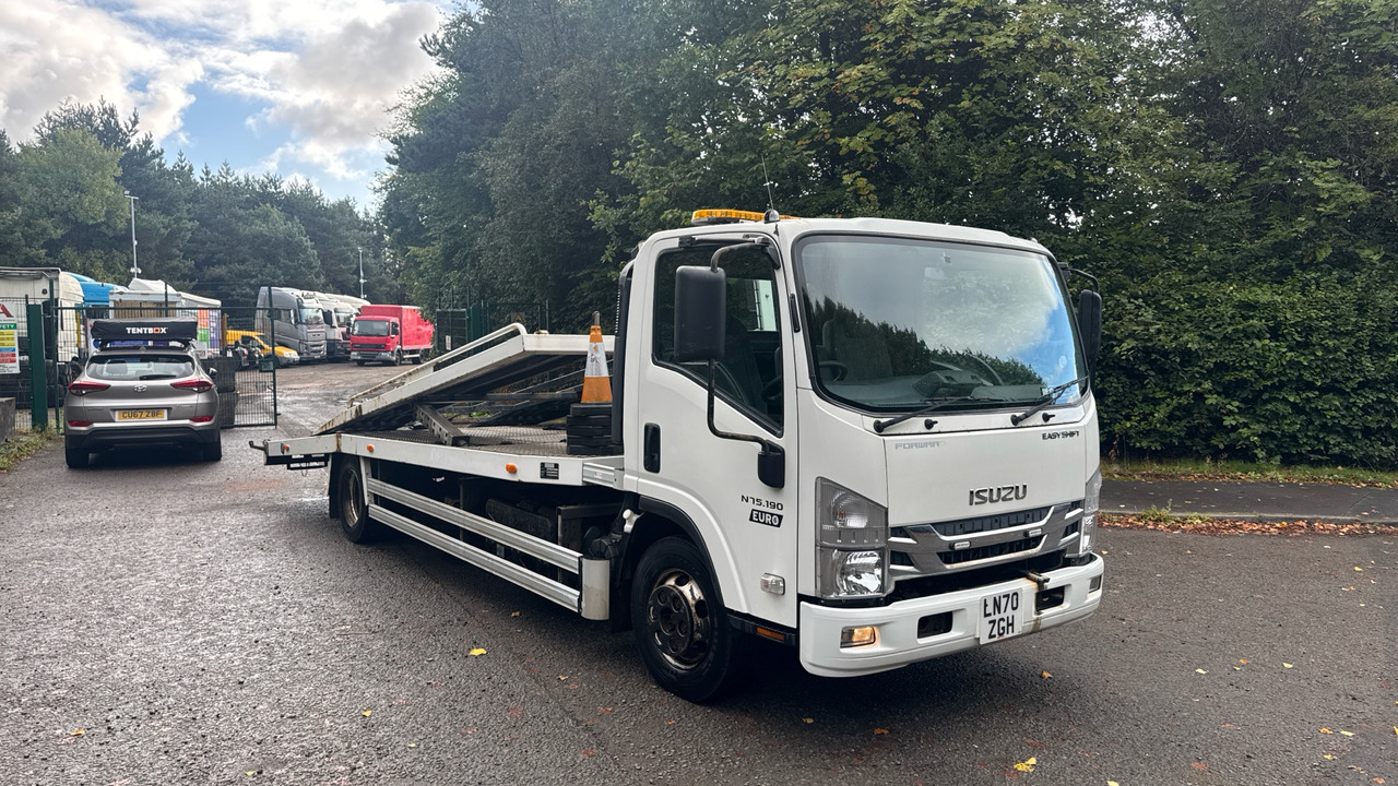 Isuzu N75 190 - Autotransporter truck: picture 1 Isuzu N75 190 - Autotransporter truck: picture 1