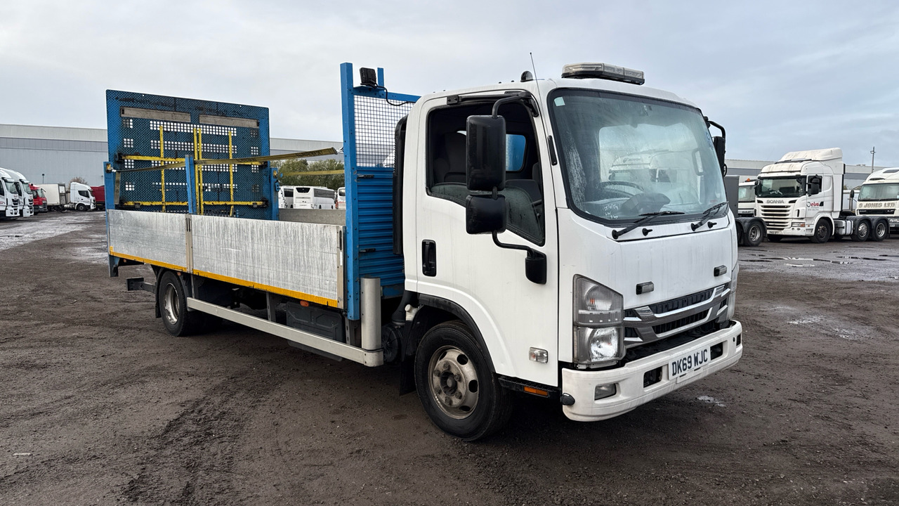 Isuzu N75 190 - Dropside/ Flatbed truck: picture 1 Isuzu N75 190 - Dropside/ Flatbed truck: picture 1