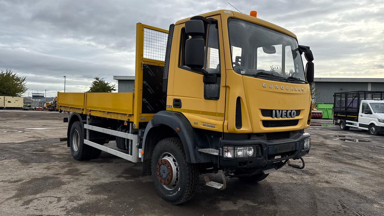 Iveco Eurocargo 150E25 - Dropside/ Flatbed truck: picture 1 Iveco Eurocargo 150E25 - Dropside/ Flatbed truck: picture 1