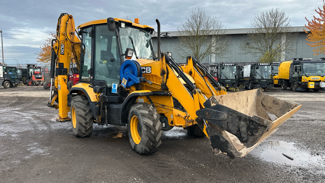 JCB 3CX Compact 12L4WS - Backhoe loader: picture 1 JCB 3CX Compact 12L4WS - Backhoe loader: picture 1