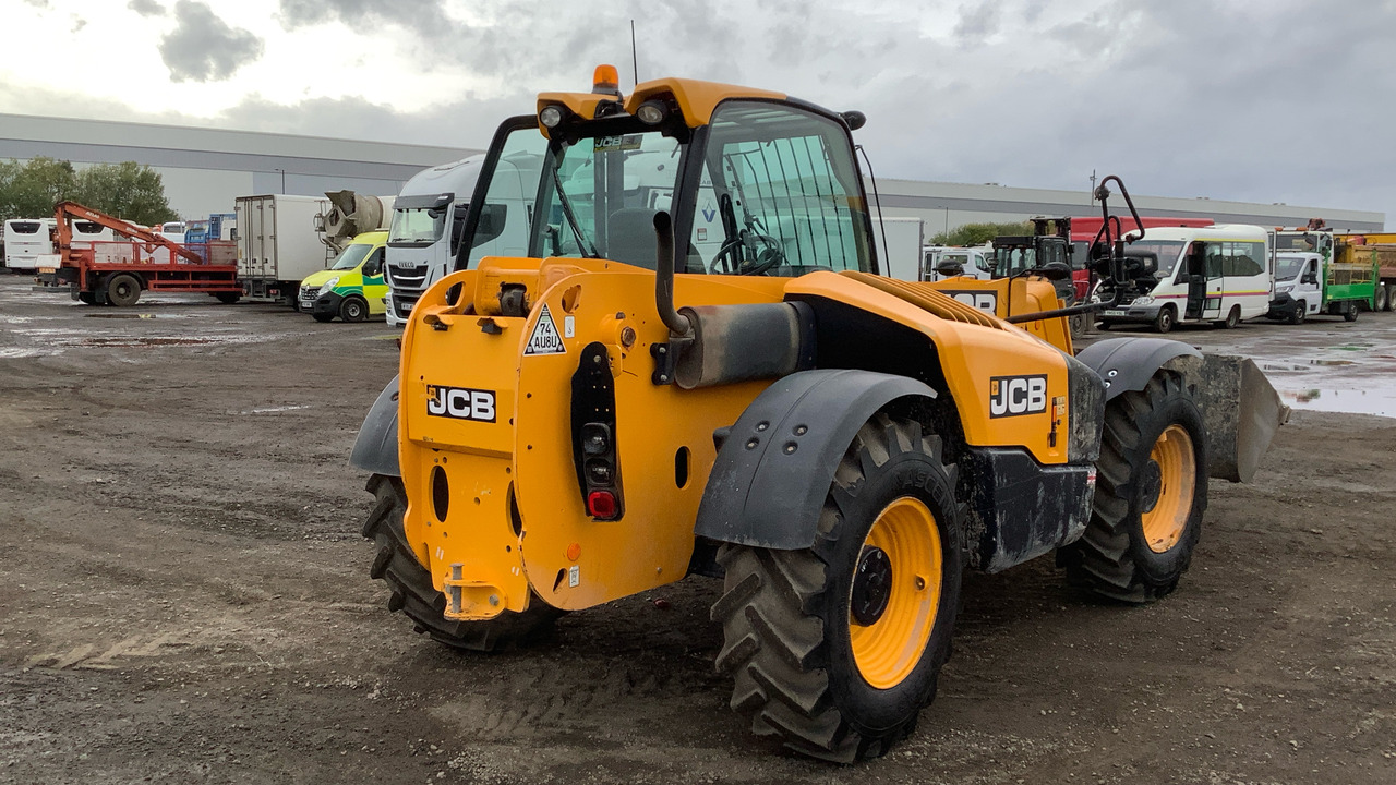 JCB 531-70 - Telescopic handler: picture 3 JCB 531-70 - Telescopic handler: picture 3