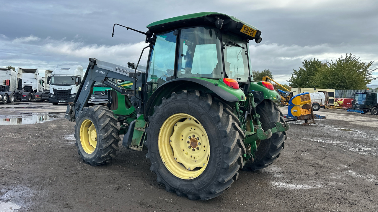 JOHN DEERE 5090R - Farm tractor: picture 3 JOHN DEERE 5090R - Farm tractor: picture 3