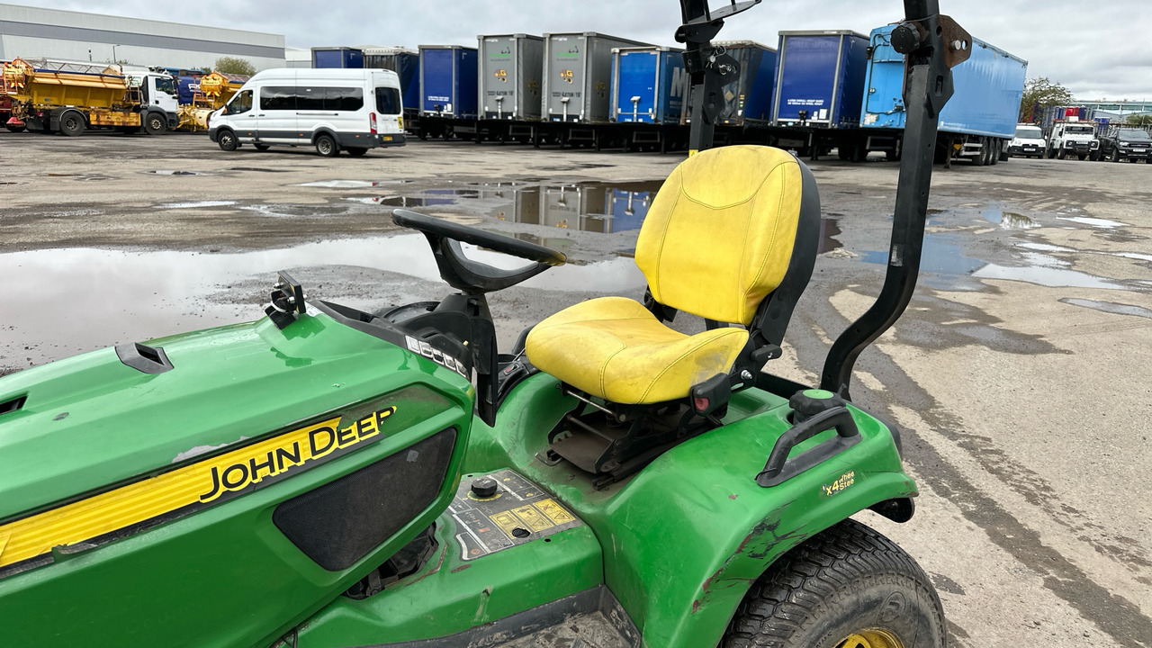 JOHN DEERE X949 - Compact tractor: picture 5 JOHN DEERE X949 - Compact tractor: picture 5