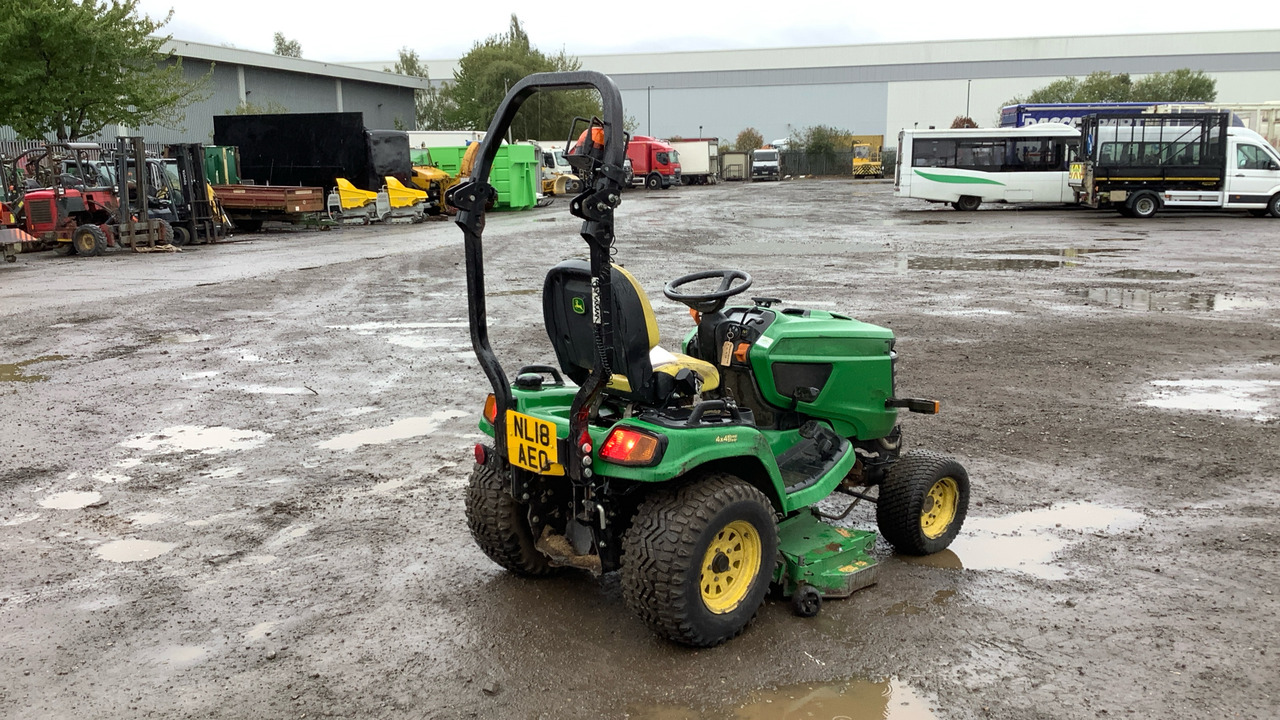 JOHN DEERE X949 - Garden mower: picture 3 JOHN DEERE X949 - Garden mower: picture 3