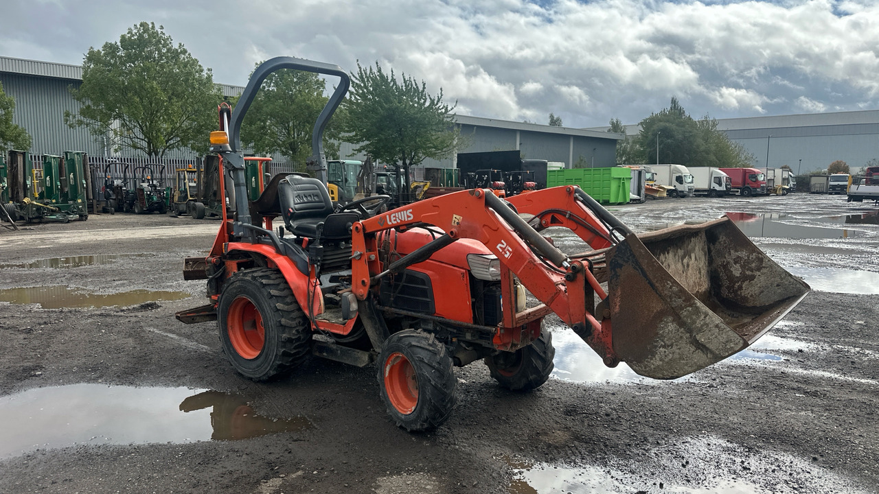 KUBOTA 2530 - Compact tractor: picture 1 KUBOTA 2530 - Compact tractor: picture 1