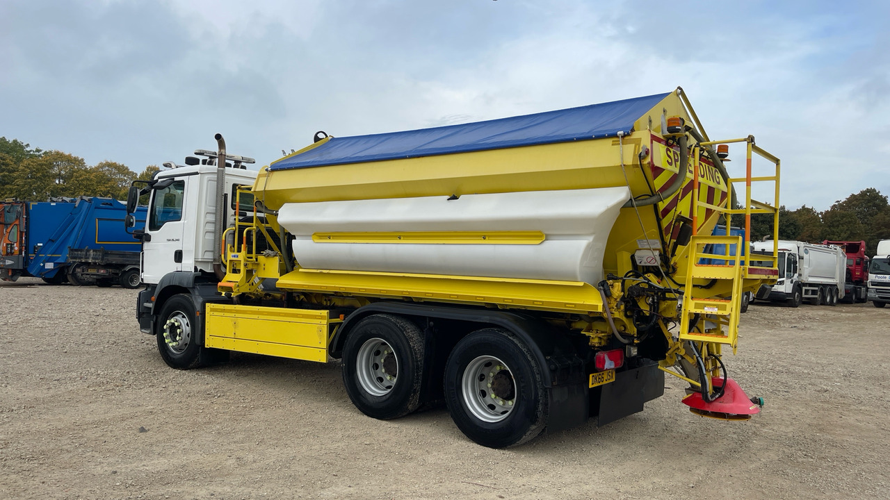 MAN TGM 26.340 - Snow removal vehicle: picture 3 MAN TGM 26.340 - Snow removal vehicle: picture 3