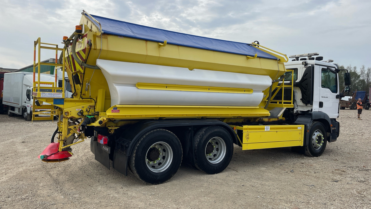 MAN TGM 26.340 - Snow removal vehicle: picture 4 MAN TGM 26.340 - Snow removal vehicle: picture 4