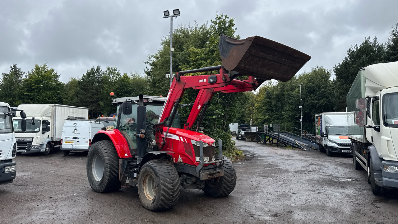 MASSEY FERGUSON 6612 DYNA-4 - Farm tractor: picture 1 MASSEY FERGUSON 6612 DYNA-4 - Farm tractor: picture 1