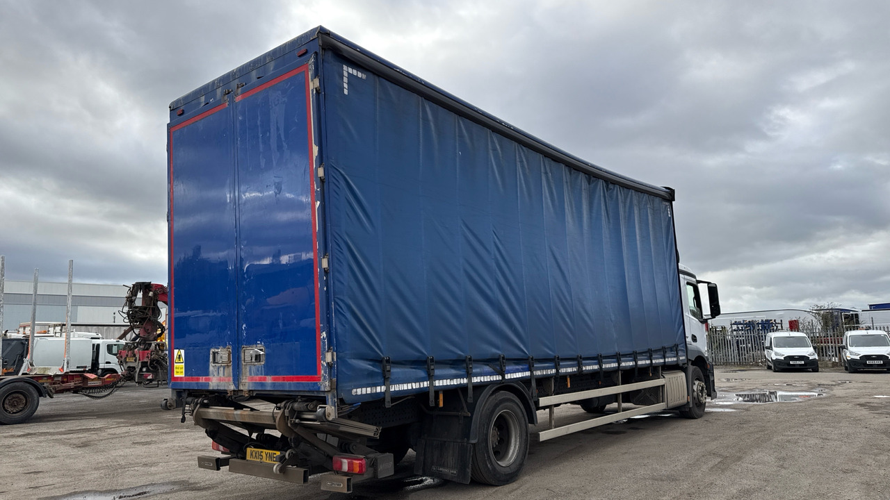 MERCEDES-BENZ ANTOS 1824 - Curtainsider truck: picture 4 MERCEDES-BENZ ANTOS 1824 - Curtainsider truck: picture 4