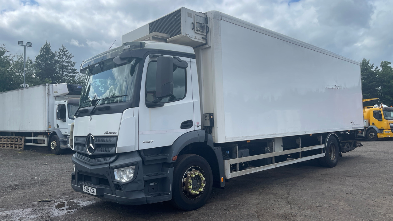 MERCEDES-BENZ ANTOS 1827 - Refrigerator truck: picture 2 MERCEDES-BENZ ANTOS 1827 - Refrigerator truck: picture 2