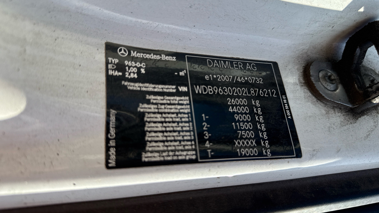 Refrigerator truck MERCEDES-BENZ ANTOS 2533: picture 12