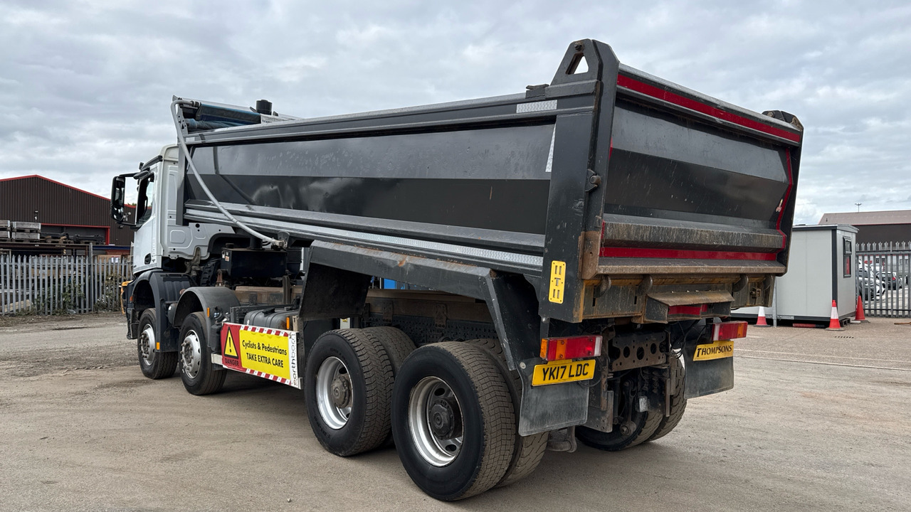 MERCEDES-BENZ AROCS 3240 - Tipper: picture 3 MERCEDES-BENZ AROCS 3240 - Tipper: picture 3